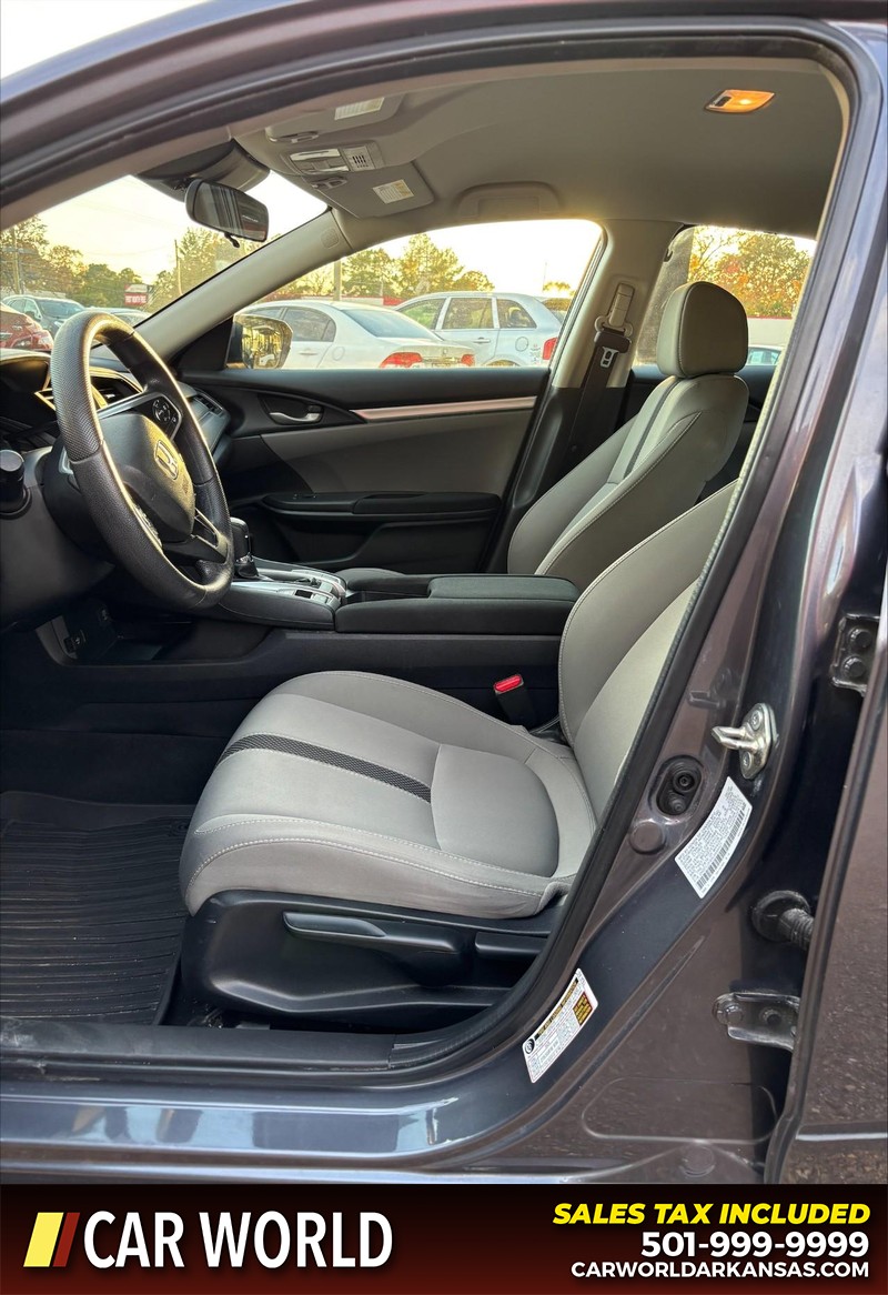 Honda Civic Sedan Vehicle Full-screen Gallery Image 13