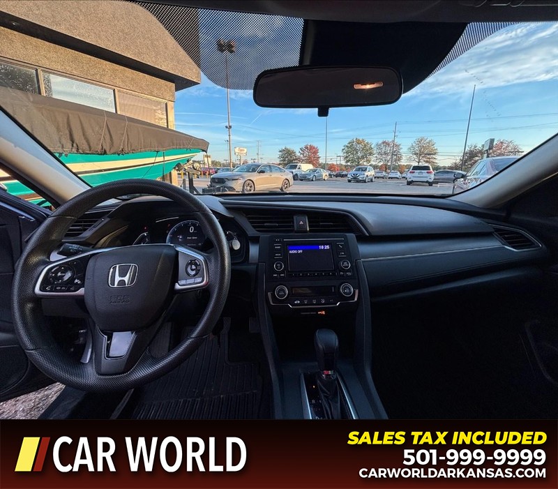 Honda Civic Sedan Vehicle Full-screen Gallery Image 16