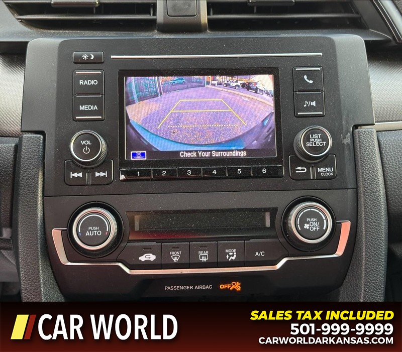 Honda Civic Sedan Vehicle Full-screen Gallery Image 18