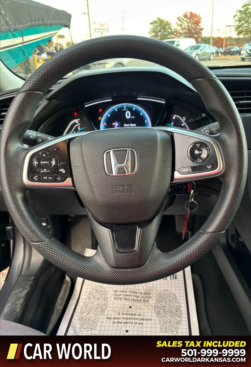 Honda Civic Sedan Vehicle Full-screen Gallery Image 19