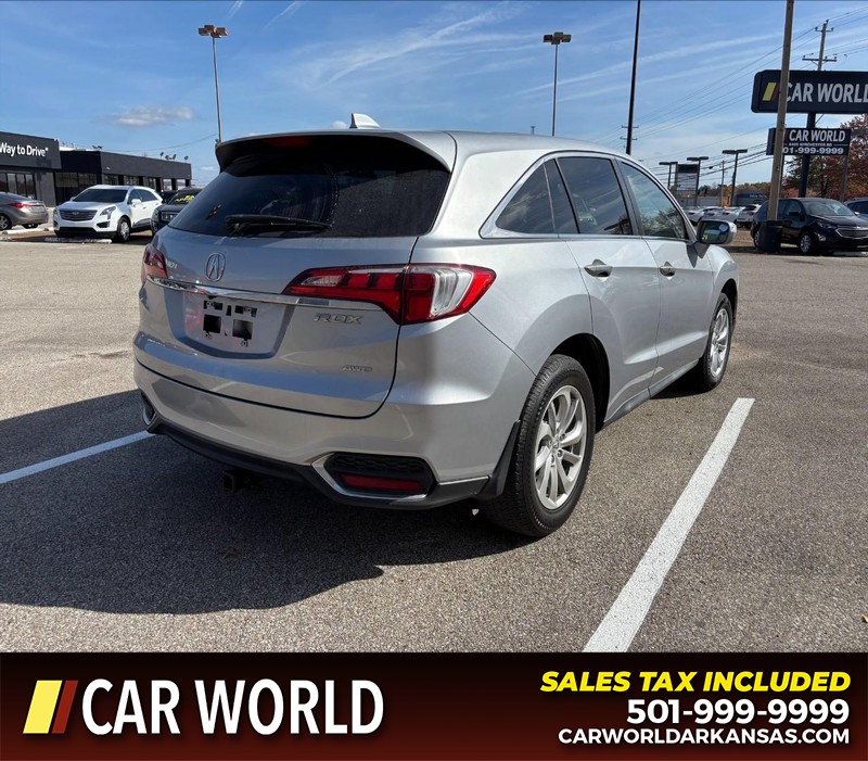 Acura RDX Vehicle Full-screen Gallery Image 3