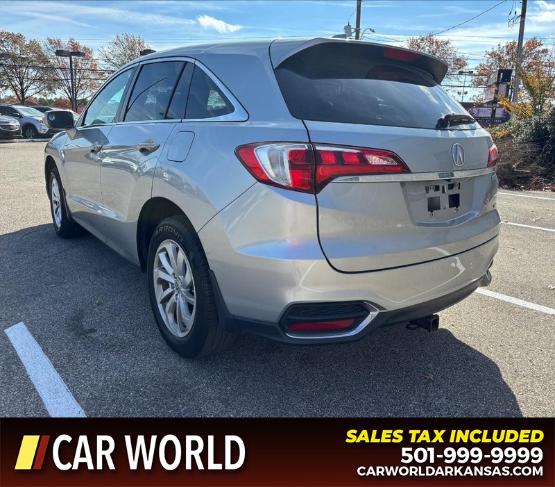 Acura RDX Vehicle Full-screen Gallery Image 7