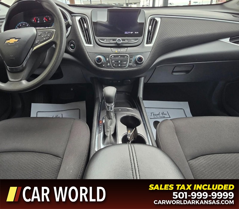 Chevrolet Malibu Vehicle Full-screen Gallery Image 18