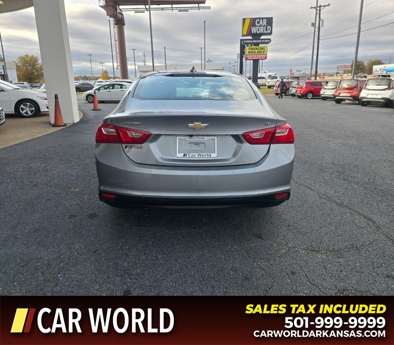 Chevrolet Malibu Vehicle Full-screen Gallery Image 5