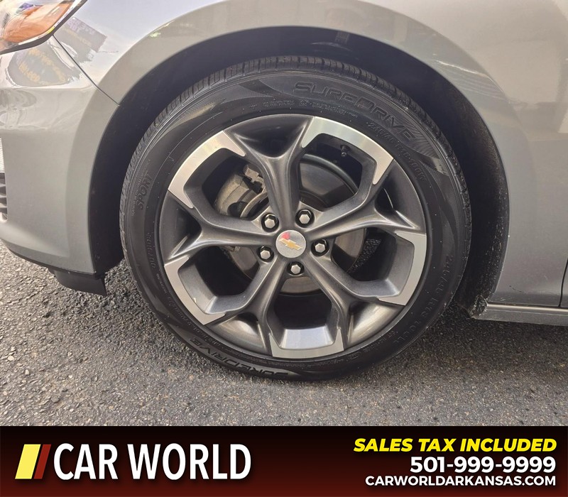 Chevrolet Malibu Vehicle Full-screen Gallery Image 6