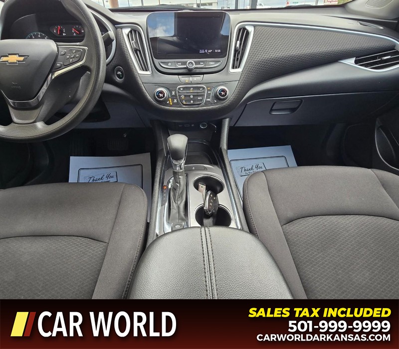 Chevrolet Malibu Vehicle Full-screen Gallery Image 18