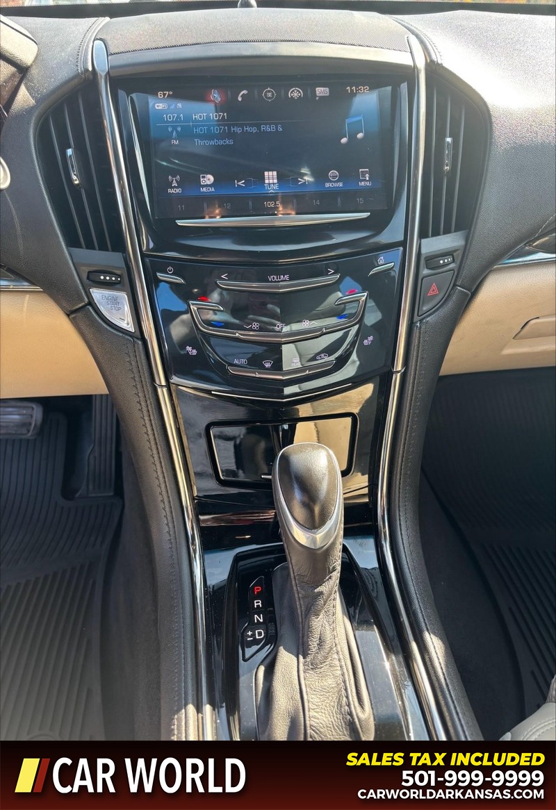 Cadillac ATS Sedan Vehicle Full-screen Gallery Image 18