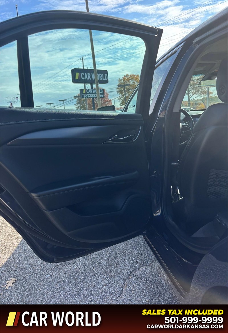 Acura MDX Vehicle Full-screen Gallery Image 15