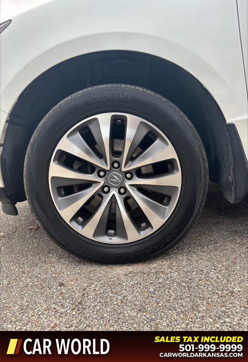 Acura MDX Vehicle Full-screen Gallery Image 11