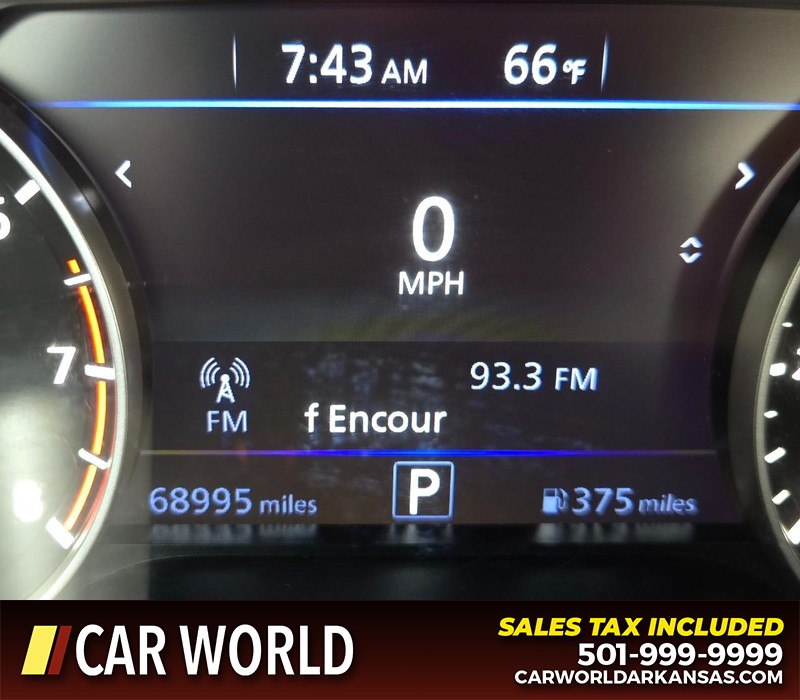 Nissan Altima Vehicle Full-screen Gallery Image 16