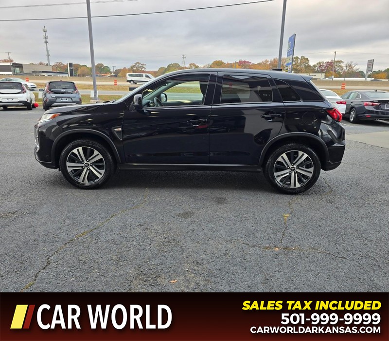 Mitsubishi Outlander Sport Vehicle Full-screen Gallery Image 4