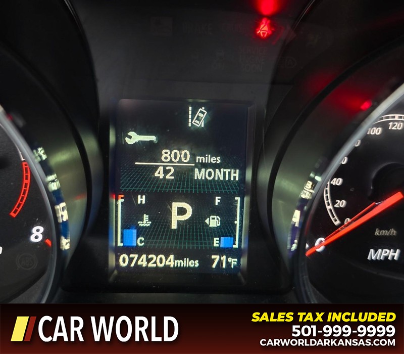 Mitsubishi Outlander Sport Vehicle Full-screen Gallery Image 16