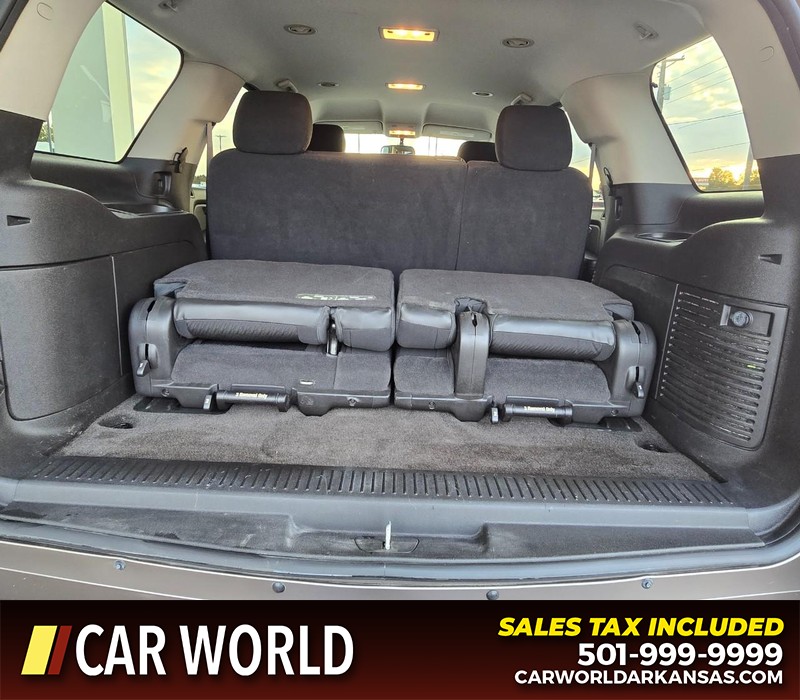 Chevrolet Tahoe Vehicle Full-screen Gallery Image 16