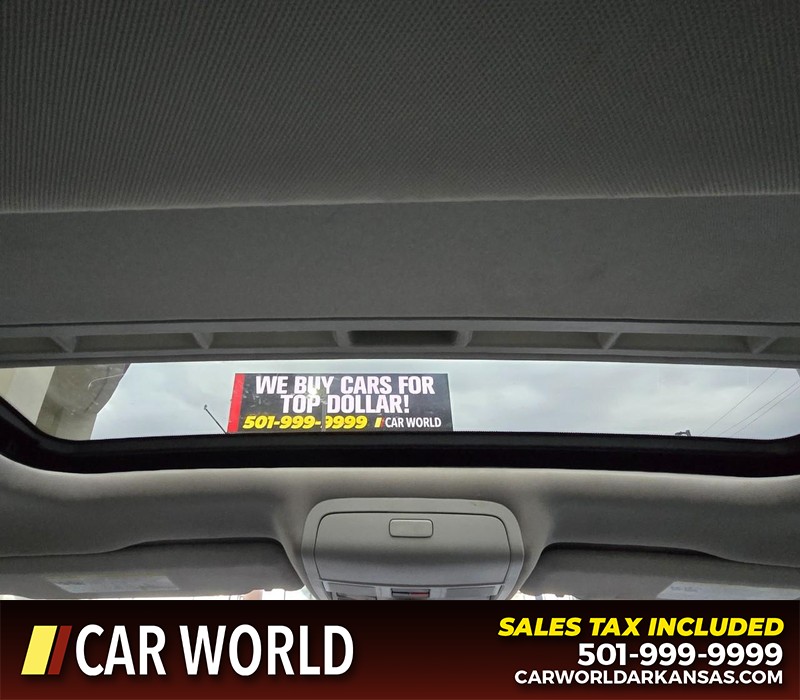 Volkswagen Passat Vehicle Full-screen Gallery Image 19