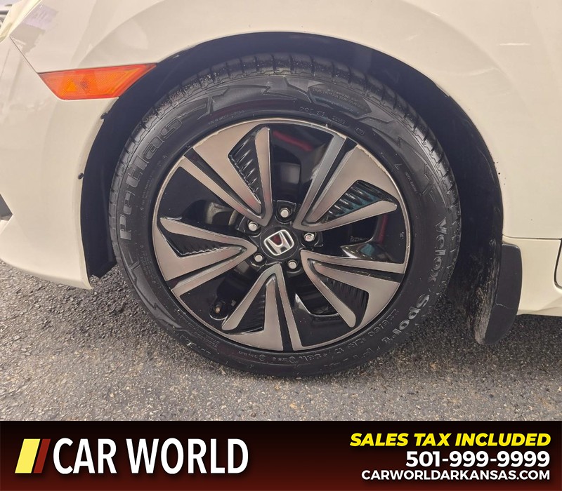 Honda Civic Sedan Vehicle Full-screen Gallery Image 6