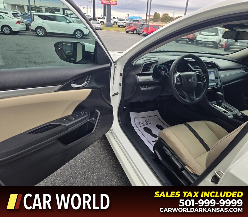 Honda Civic Sedan Vehicle Full-screen Gallery Image 7