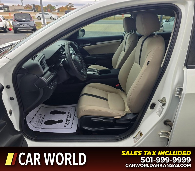 Honda Civic Sedan Vehicle Full-screen Gallery Image 8