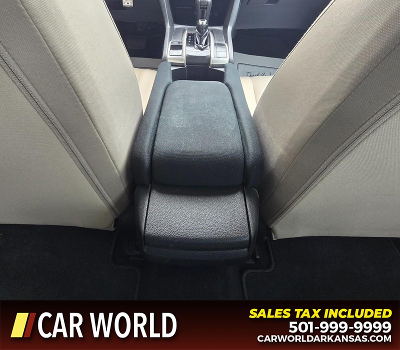 Honda Civic Sedan Vehicle Full-screen Gallery Image 19