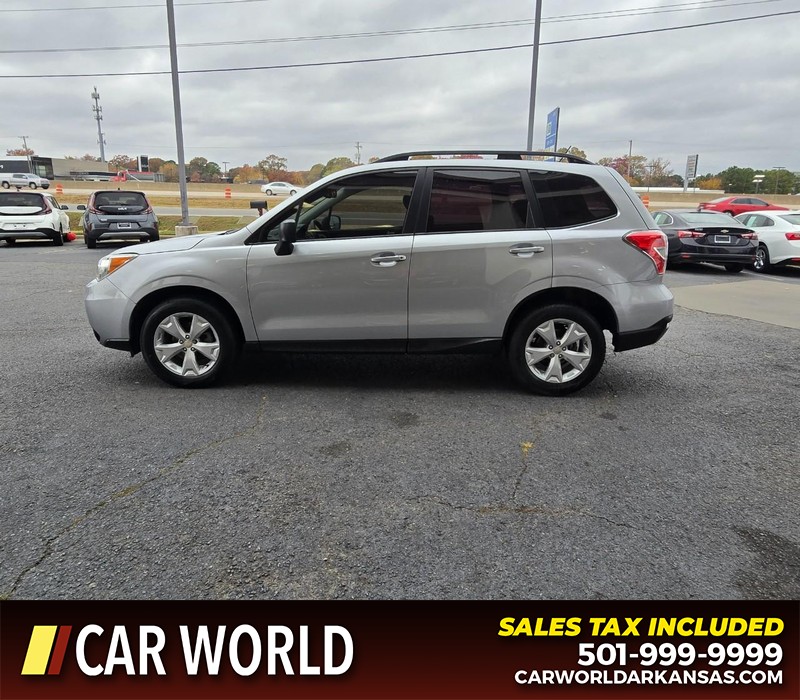 Subaru Forester Vehicle Full-screen Gallery Image 4