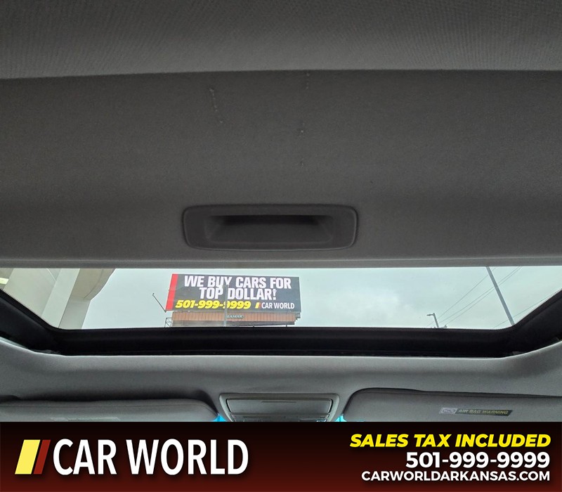 Honda Accord Sedan Vehicle Full-screen Gallery Image 19