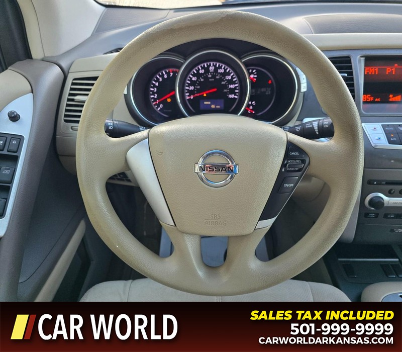 Nissan Murano Vehicle Full-screen Gallery Image 15