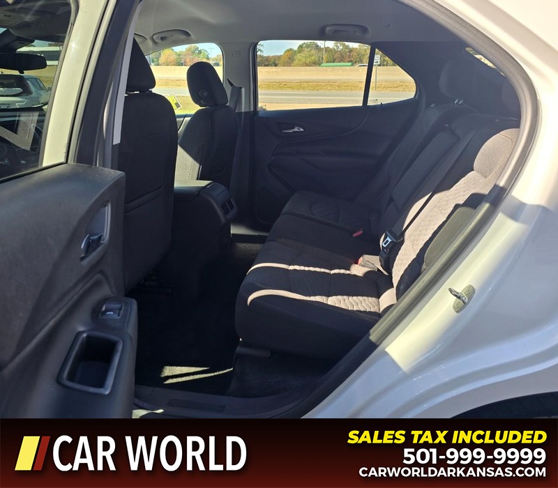 Chevrolet Equinox Vehicle Full-screen Gallery Image 10