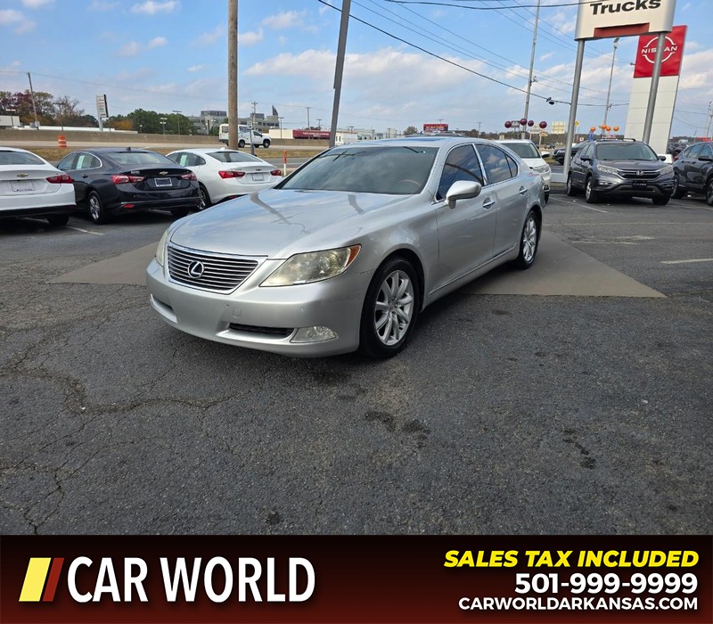 Lexus LS 460 Vehicle Full-screen Gallery Image 3