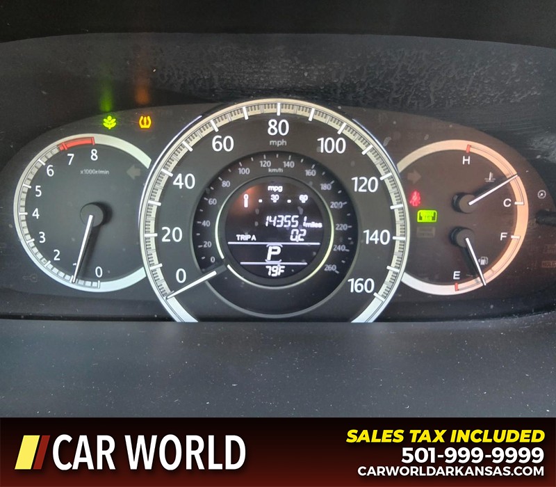 Honda Accord Sedan Vehicle Full-screen Gallery Image 16