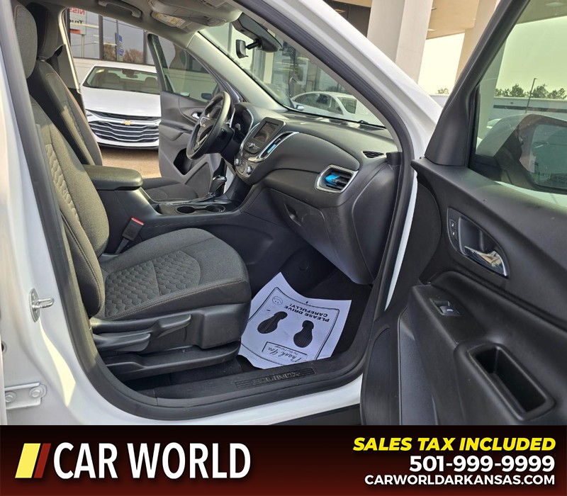 Chevrolet Equinox Vehicle Full-screen Gallery Image 11