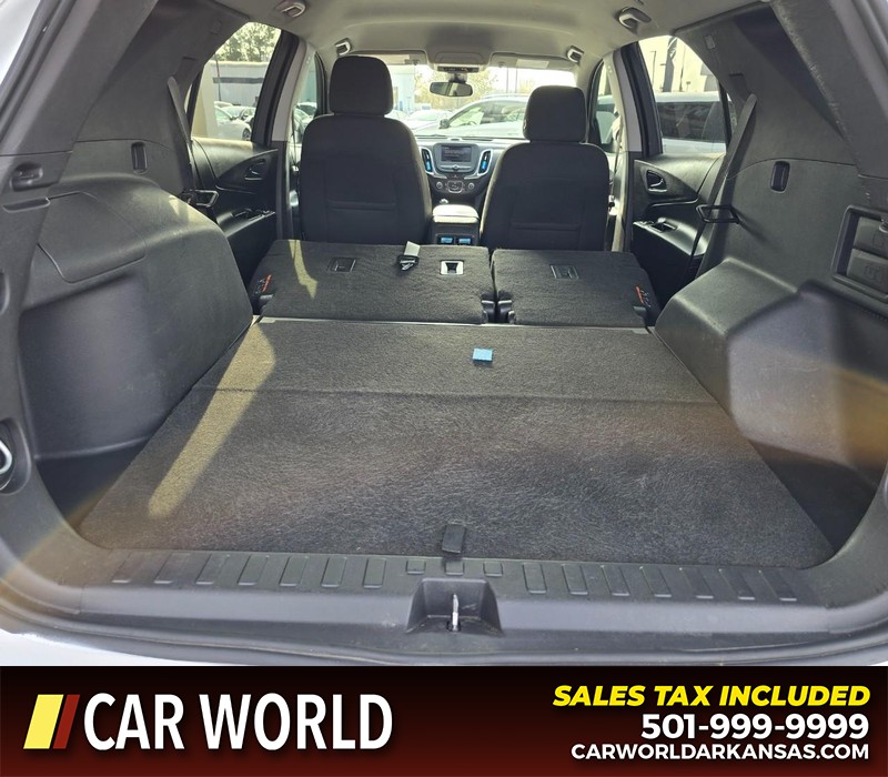 Chevrolet Equinox Vehicle Full-screen Gallery Image 14