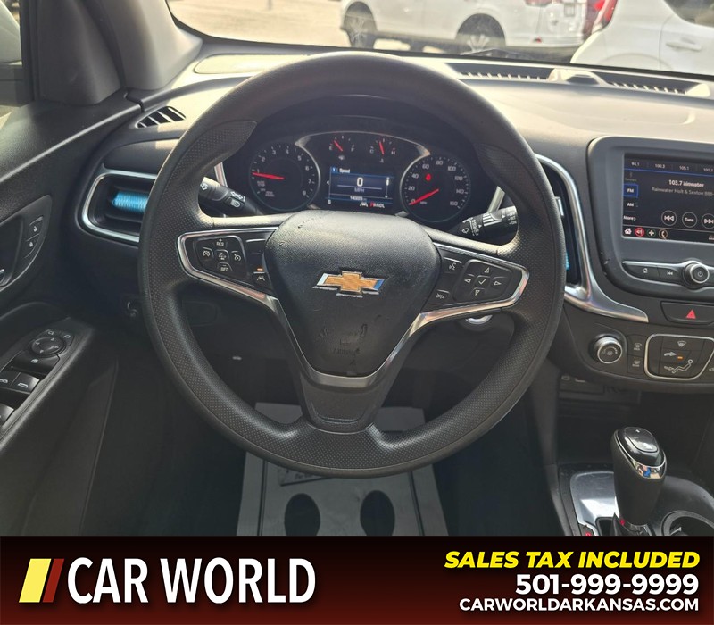 Chevrolet Equinox Vehicle Full-screen Gallery Image 15
