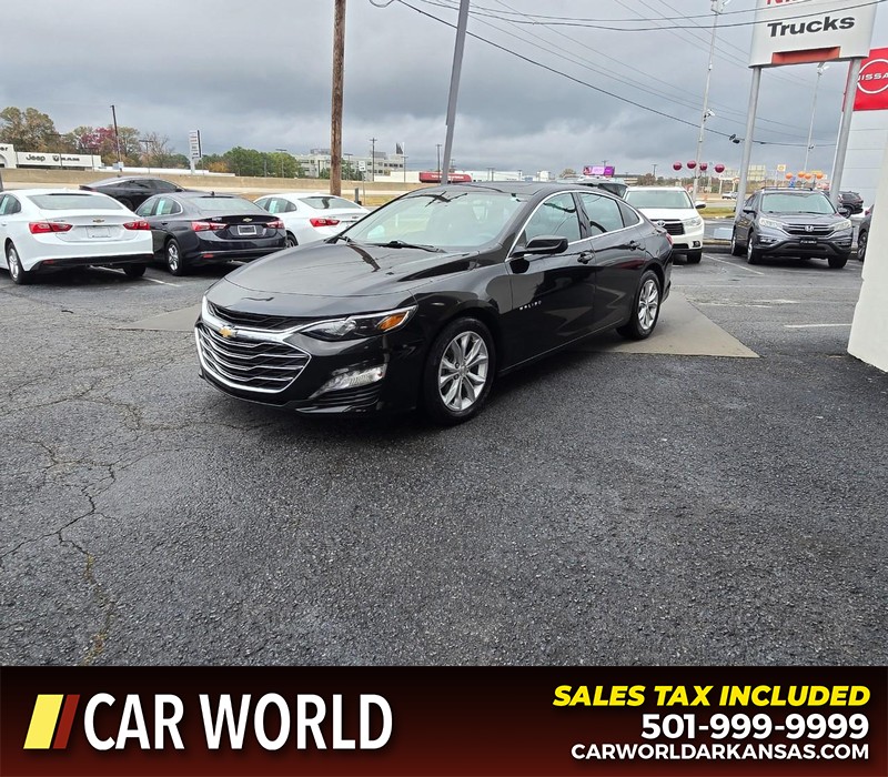 Chevrolet Malibu Vehicle Full-screen Gallery Image 3