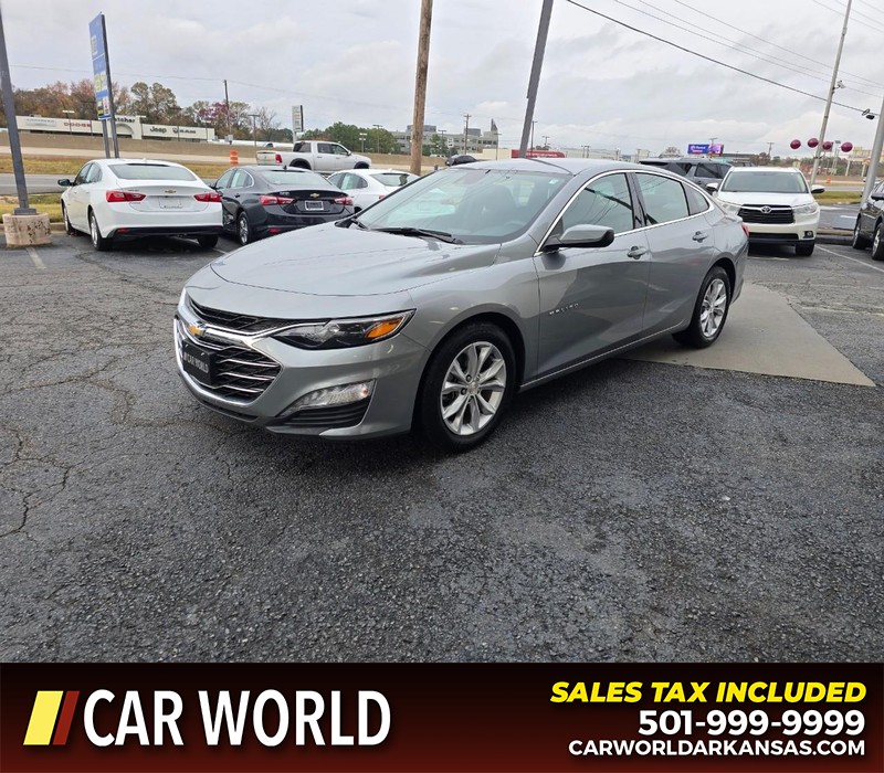 Chevrolet Malibu Vehicle Full-screen Gallery Image 3