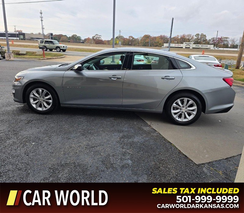 Chevrolet Malibu Vehicle Full-screen Gallery Image 4