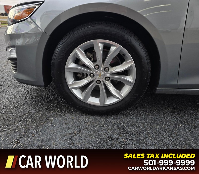 Chevrolet Malibu Vehicle Full-screen Gallery Image 6