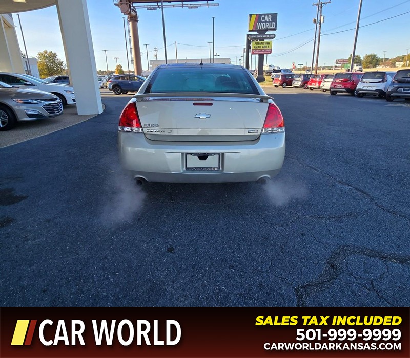 Chevrolet Impala Vehicle Full-screen Gallery Image 5