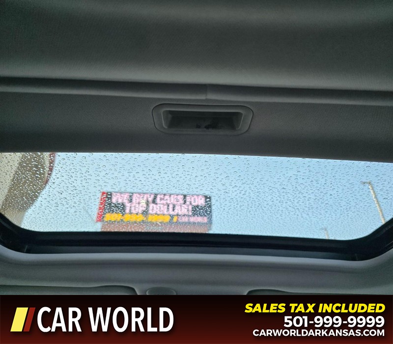 Chevrolet Impala Vehicle Full-screen Gallery Image 19