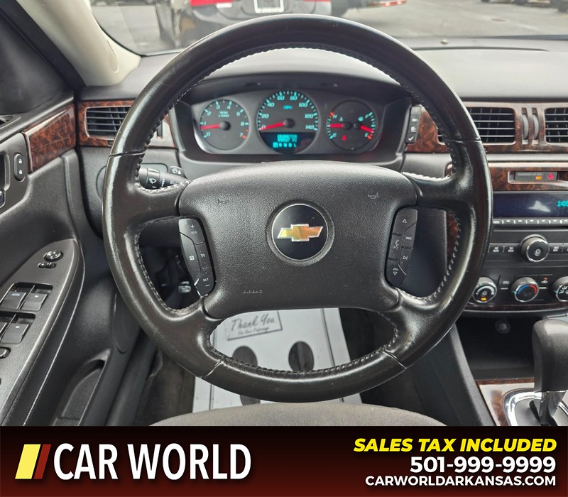 Chevrolet Impala Limited Vehicle Full-screen Gallery Image 14