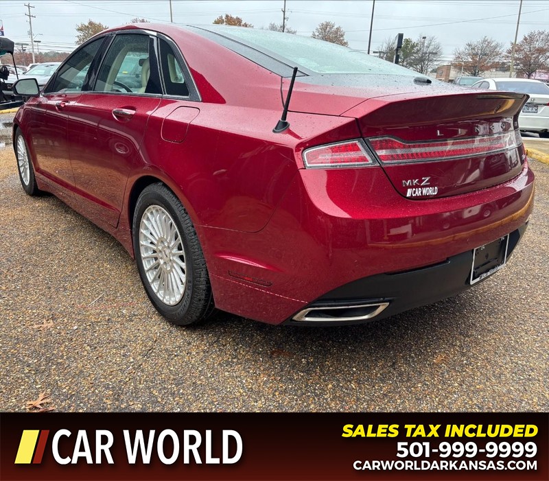 Lincoln MKZ Vehicle Full-screen Gallery Image 7