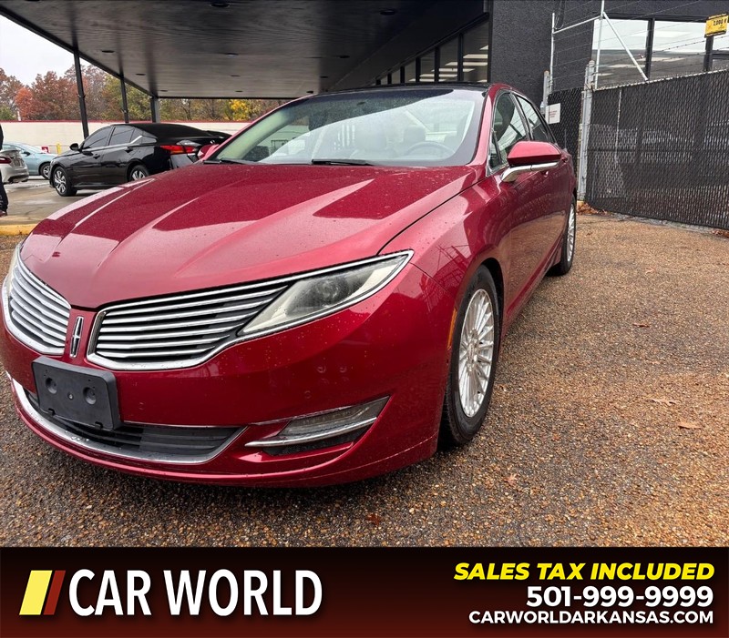 Lincoln MKZ Vehicle Full-screen Gallery Image 9