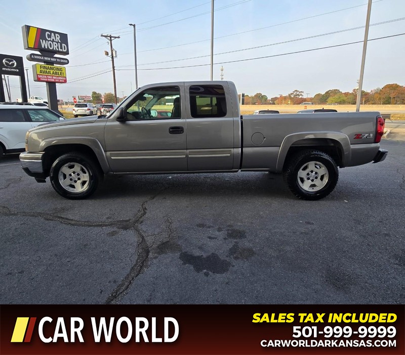 Chevrolet Silverado 1500 Classic Vehicle Full-screen Gallery Image 4