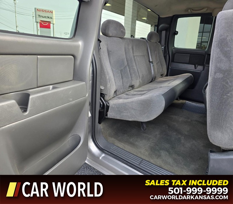 Chevrolet Silverado 1500 Classic Vehicle Full-screen Gallery Image 13