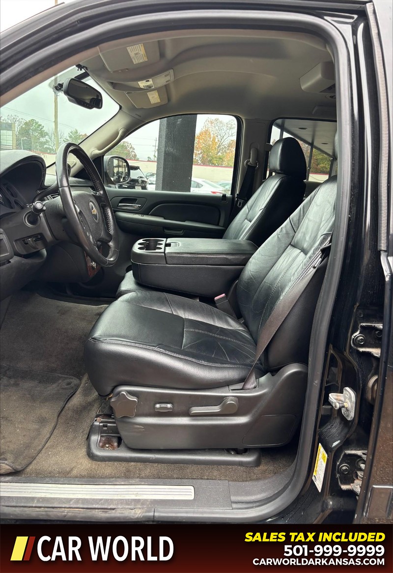 Chevrolet Tahoe Vehicle Full-screen Gallery Image 13