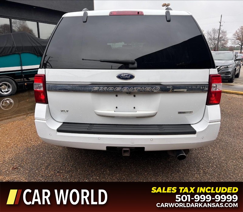 Ford Expedition Vehicle Full-screen Gallery Image 4