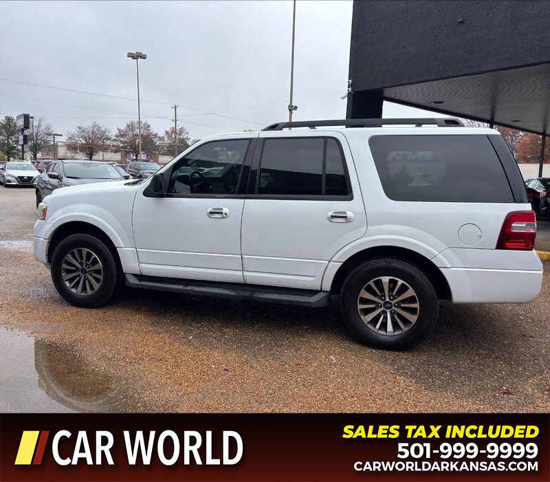 Ford Expedition Vehicle Full-screen Gallery Image 8