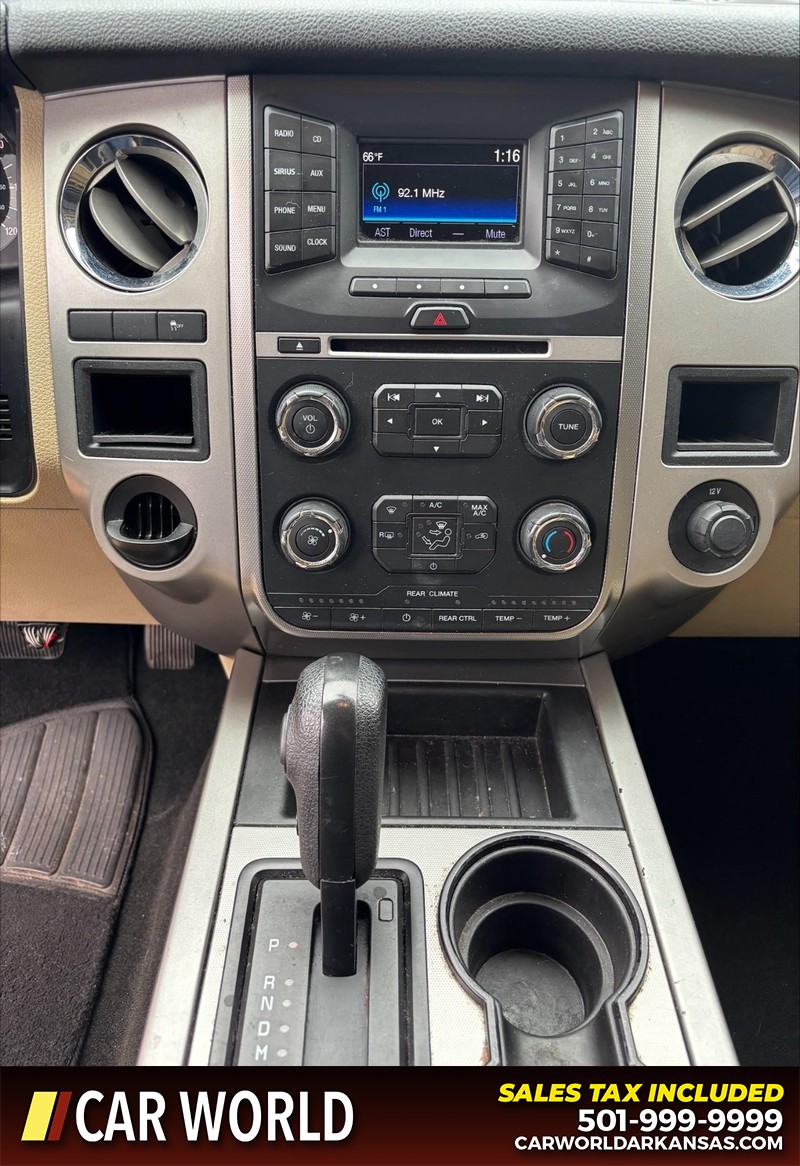 Ford Expedition Vehicle Full-screen Gallery Image 18