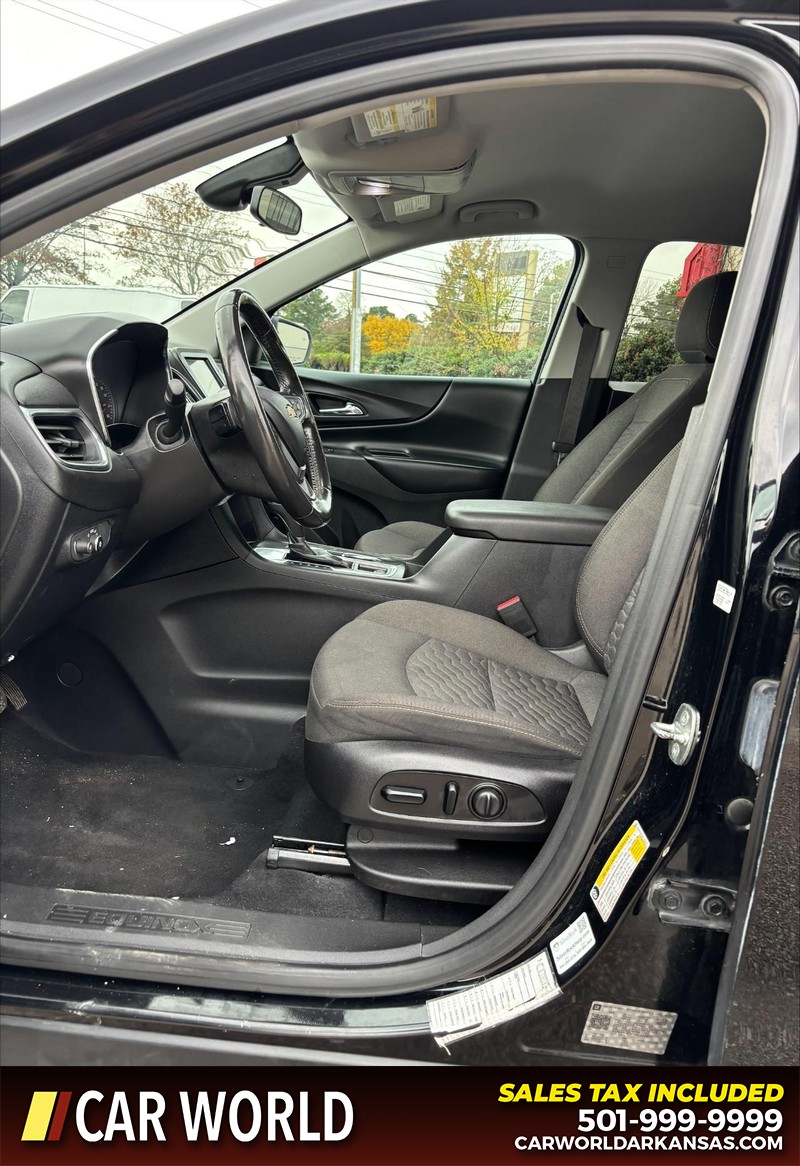 Chevrolet Equinox Vehicle Full-screen Gallery Image 13