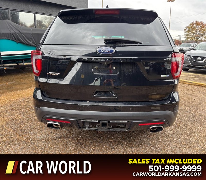 Ford Explorer Vehicle Full-screen Gallery Image 4