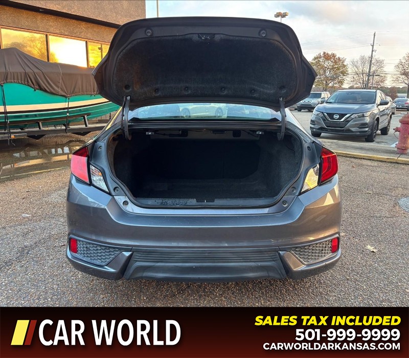 Honda Civic Coupe Vehicle Full-screen Gallery Image 5