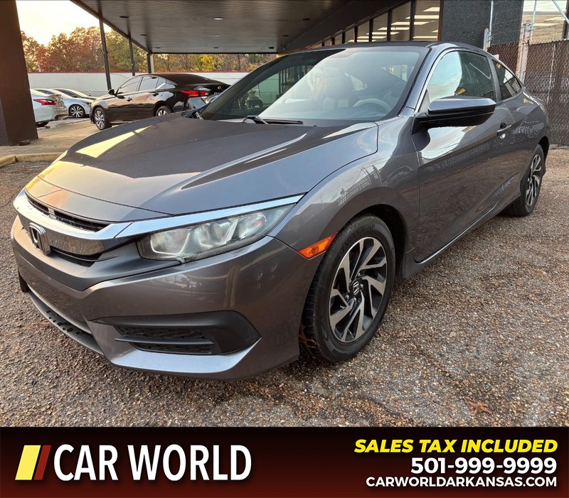 Honda Civic Coupe Vehicle Full-screen Gallery Image 9